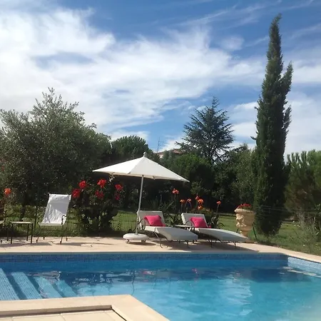 Le Domaine De Dubac Couette-café *